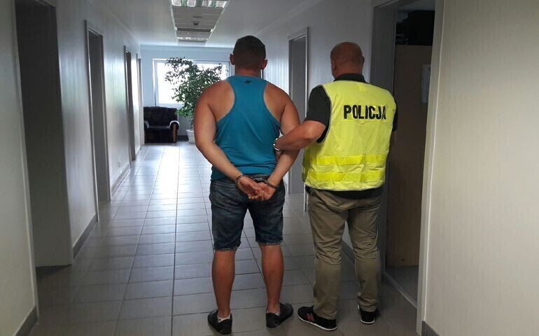 Kradli farbę do znakowania dróg