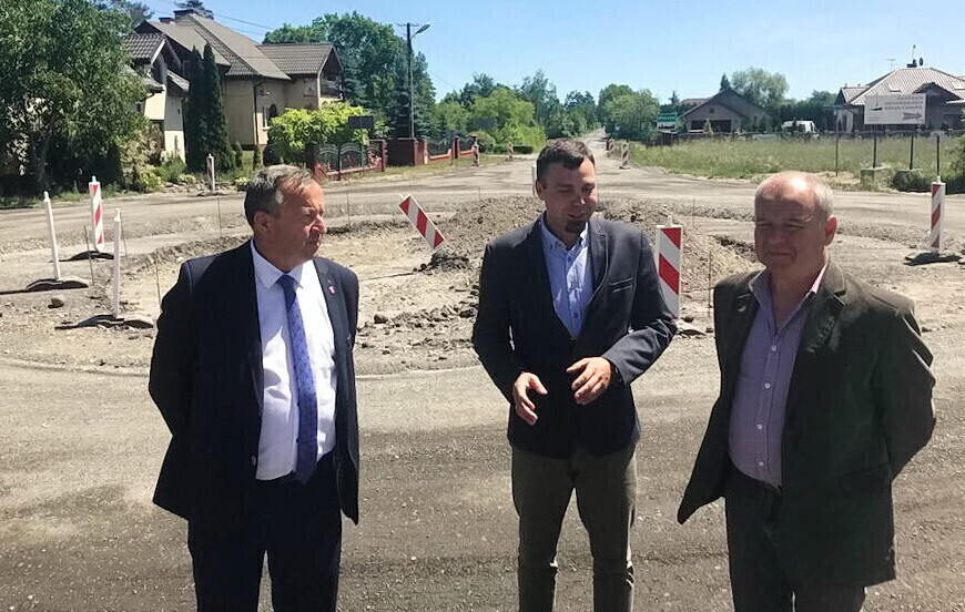 Rondo w Młoszowie już widać