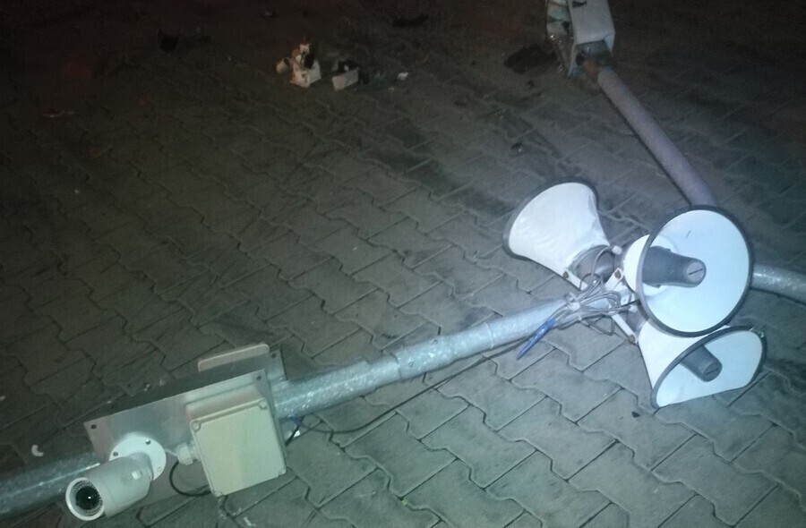 Przewrócił latarnię i uciekł z miejsca zdarzenia