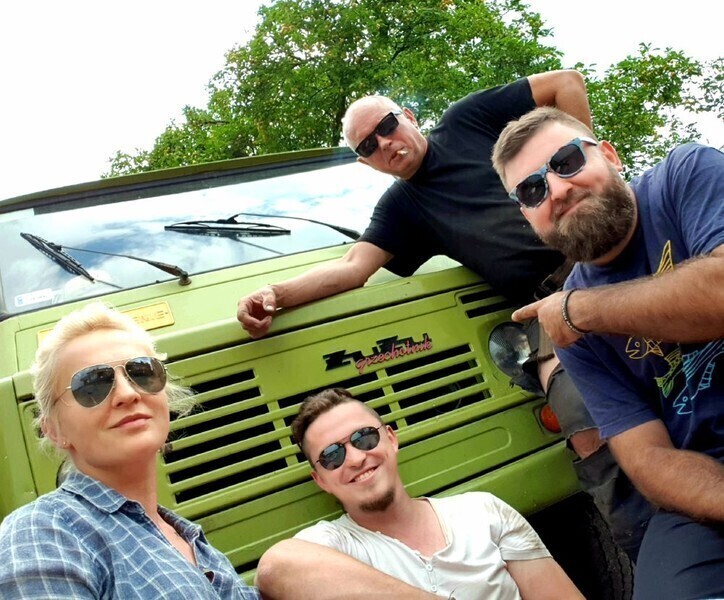 Żukiem przez Europę w szczytnym celu