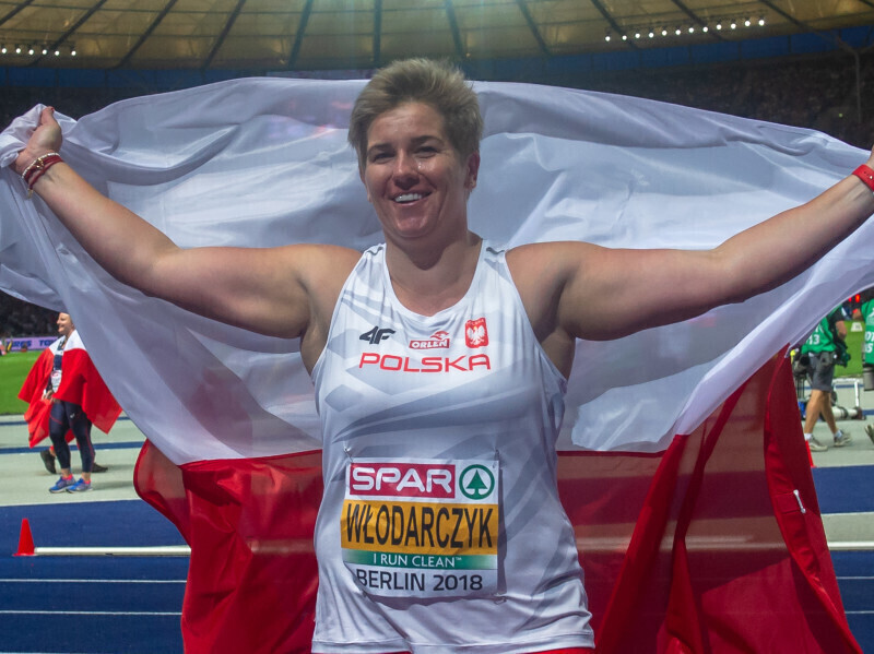 Biało-czerwoni europejską potęgą...także dzięki piotrkowskiej pomocy