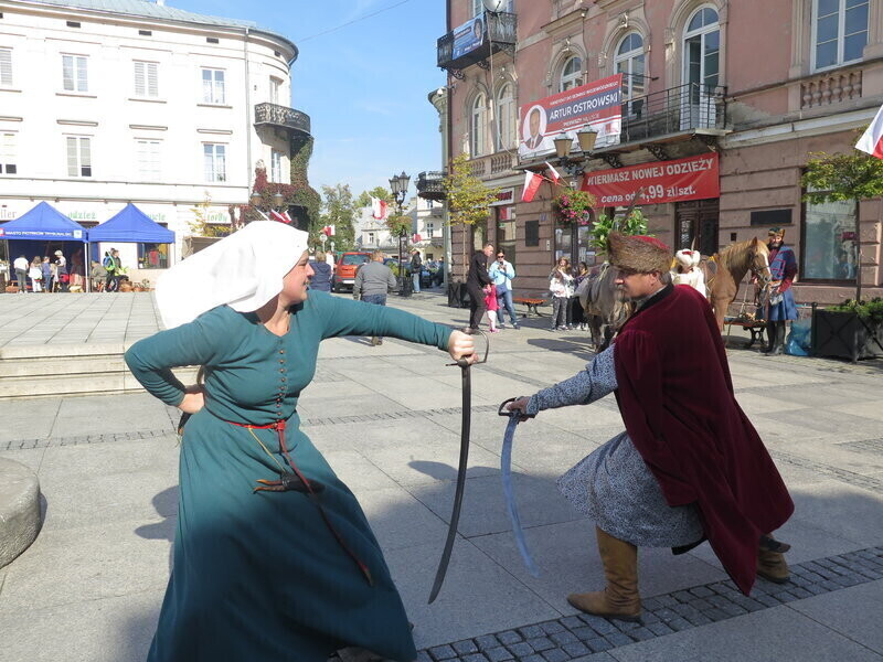Średniowieczne popisy w Rynku Trybunalskim