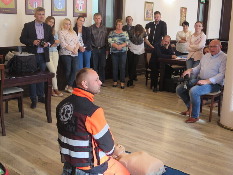 Urzędnicy gotowi do ratowania petentów