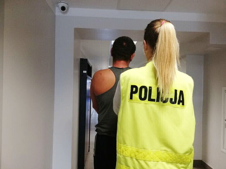 Pijany spowodował dwie kolizje