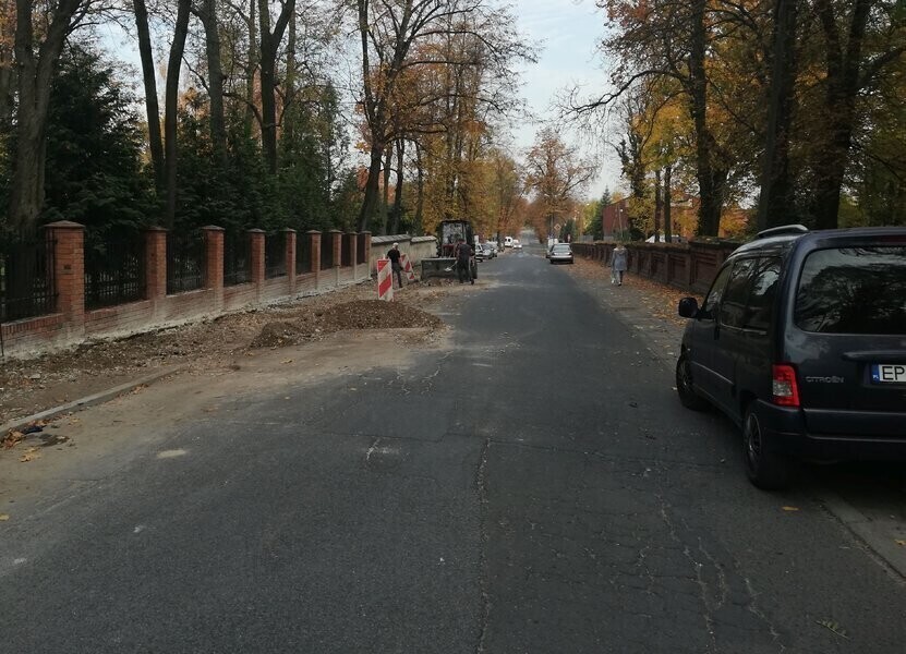 Przebudowują ulicę Partyzantów w Piotrkowie