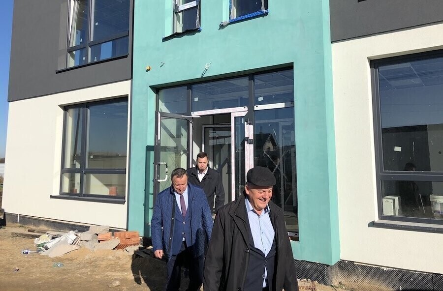 KOM-WOL w Wolborzu buduje nowoczesną siedzibę