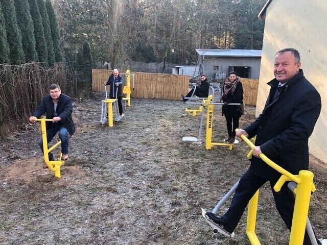 Kolejna plenerowa siłownia w gminie Wolbórz