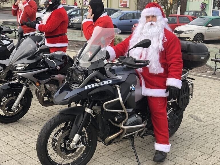 Mikołaje na motocyklach