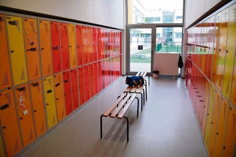 Szafki dla uczniów. Potrzebne czy nie