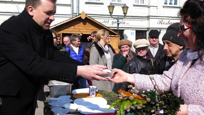 Jarmark Wielkanocny wreszcie przy słonecznej pogodzie 