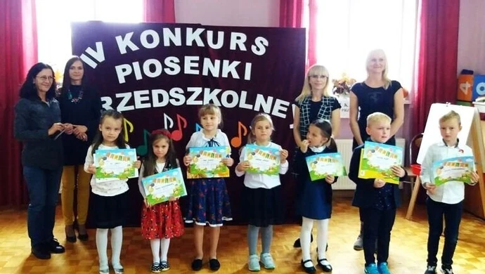 Rozśpiewane dzieciaki z gminy z Wolbórz 