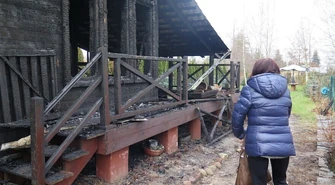 Spłonął dom sąsiadki. Mieszkańcy os. Pawłowska nie czują się bezpiecznie 