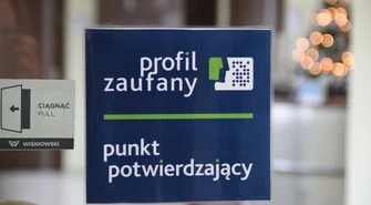 Profil zaufany możesz potwierdzić w Moszczenicy