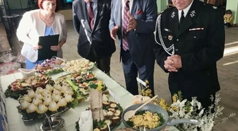 Saganek z jajkiem w tle