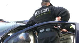 Kradła ubrania w galerii 