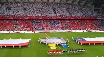 Piotrkowianie kibicowali Polakom w Poznaniu