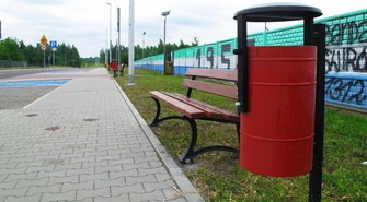 Ulica Ronalda Reagana w Piotrkowie: Z tymi koszami to nie przesada? 