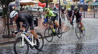 Piotrkowski funkcjonariusz najlepszy w kolarstwie