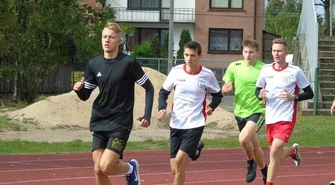 IV LO bezkonkurencyjne wśród szkół licealnych w lekkoatletyce