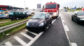 Wypadek w Głuchowie. Nie żyje 52-letni mężczyzna 