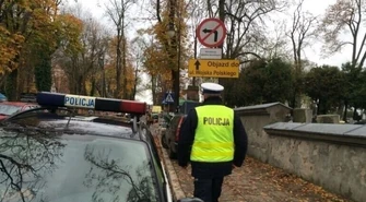 Uwaga kierowcy! Zmieni się organizacja ruchu przy cmentarzach 