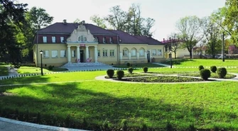 Park w Parzniewicach odzyskał dawny blask 