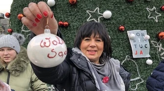 Nietypowe bombki na piotrkowskiej choince