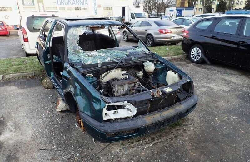 Wraki przestały szpecić osiedle