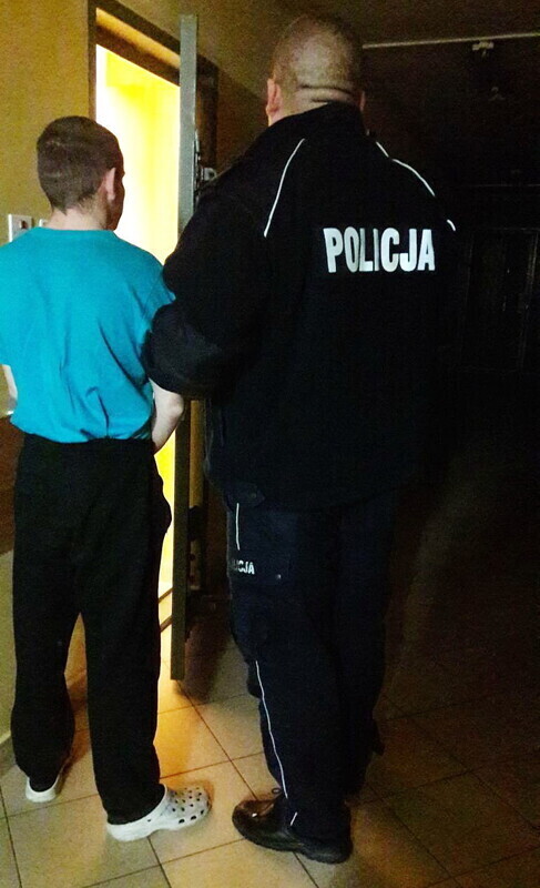 Napadł na staruszka w jego mieszkaniu