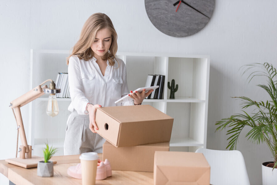 Jak zwrócić nietrafiony zakup kurierem