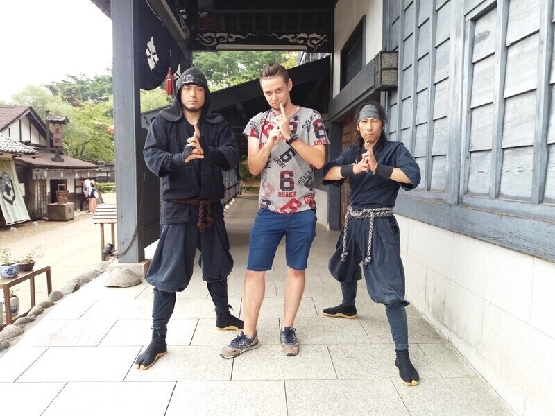 Piotrkowianin w Kraju Kwitnącej Wiśni