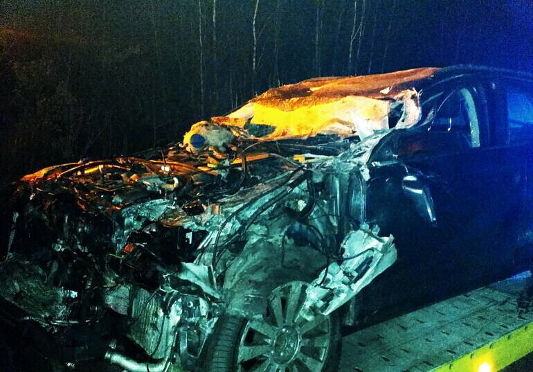 Tak się kończy drzemka za kierownicą