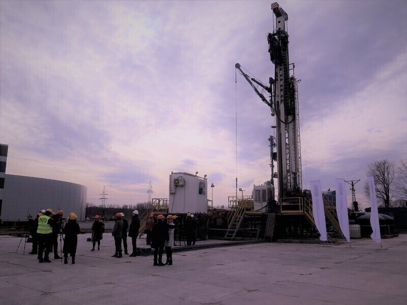 Ruszył próbny odwiert geotermalny w Tomaszowie Mazowieckim VIDEO