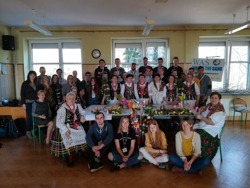 Międzynarodowe malowanie pisanek w Szydłowie