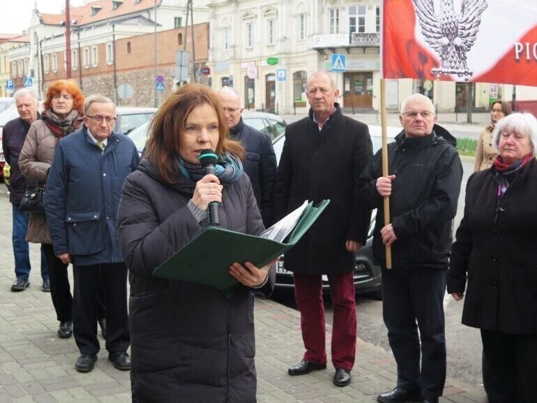 Minęła dziewiąta rocznica katastrofy smoleńskiej