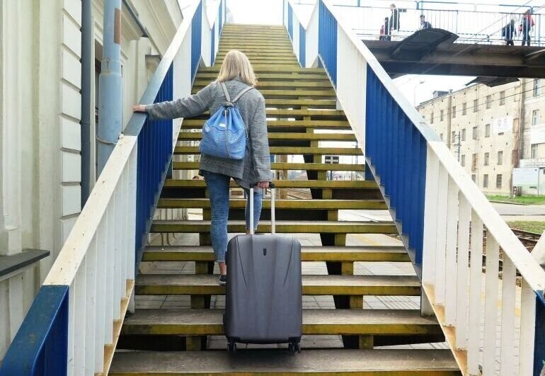 Tunelu nie będzie a co z przejściem pomiędzy peronami