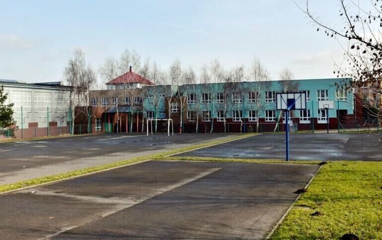 SP 2 przy Kostromskiej będzie mieć nowe boisko