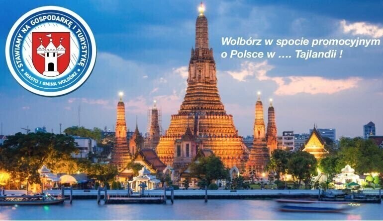 Chcą poznać polskie tradycje wielkanocne. Dziennikarze z Azji w Wolborzu