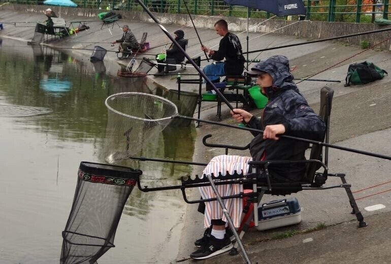 Wędkowali na Bugaju