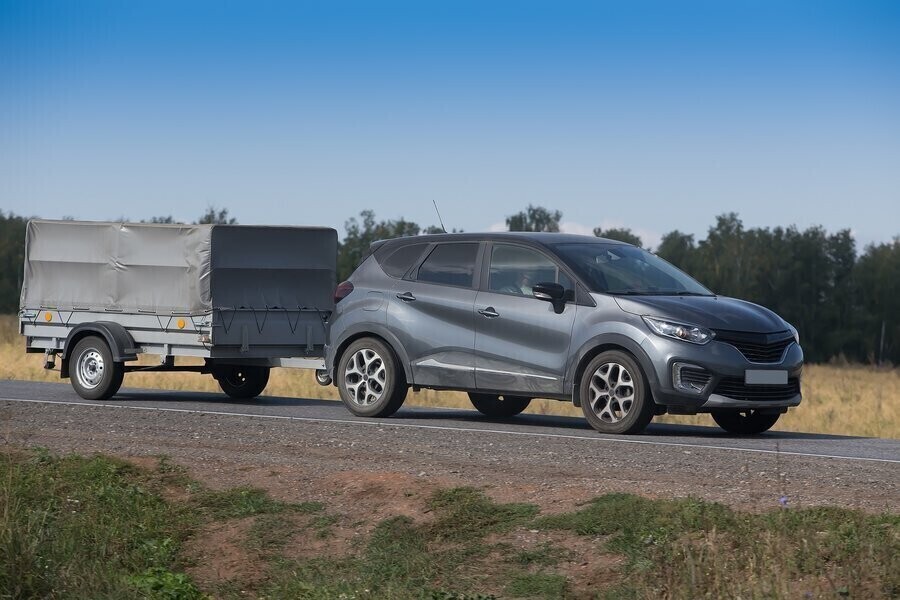 W jakich sytuacjach wypożyczenie przyczepy lub lawety jest opłacalne