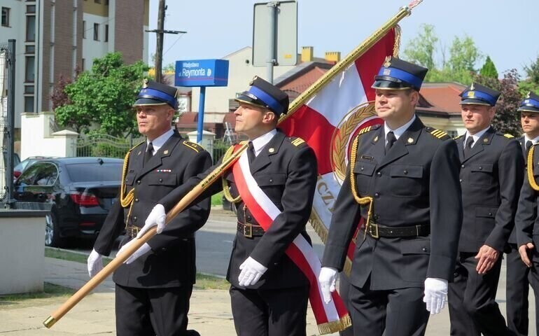 Powiatowy Dzień Strażaka w Piotrkowie