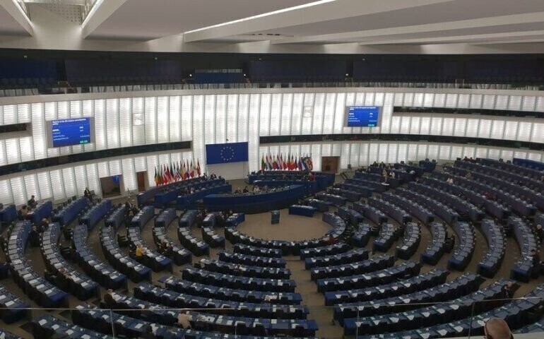 PiS zdecydowanie wygrywa wybory do PE AKTUALIZACJA