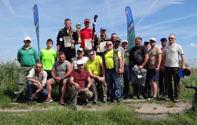 Wędkowali na Bugaju