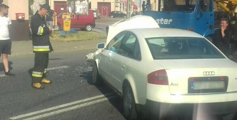 Trzy samochody zderzyły się w Srocku