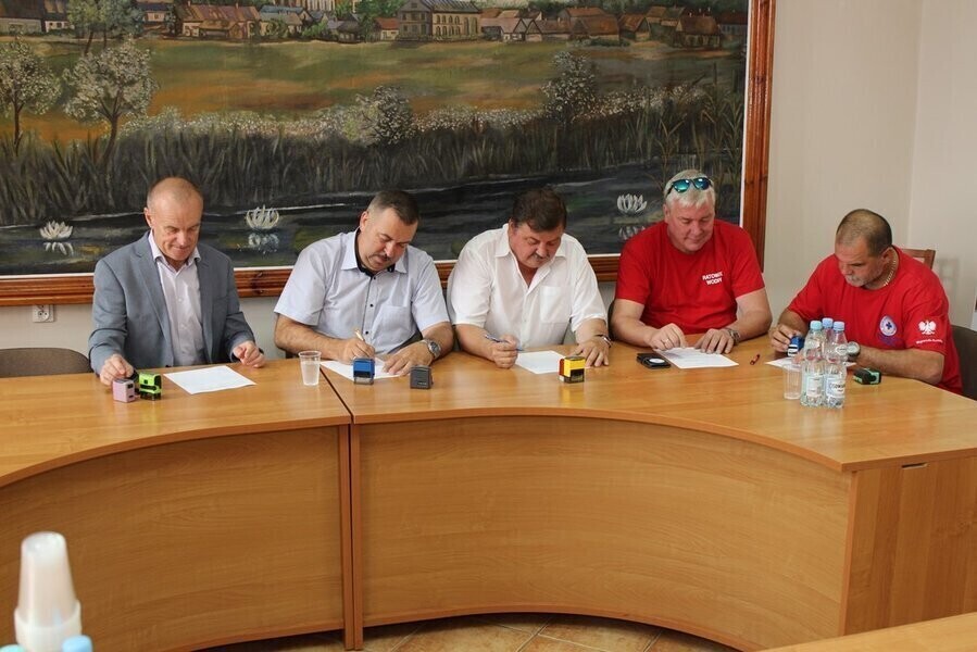 Patrole Wodne WOPR nad Zalewem Cieszanowickim