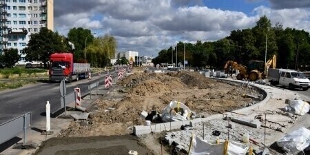 Kolejny etap przebudowy skrzyżowania DmowskiegoArmii Krajowej