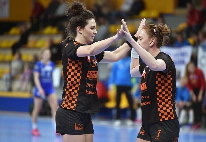 Zawodniczki piłki ręcznej szykują się do nowego sezonu
