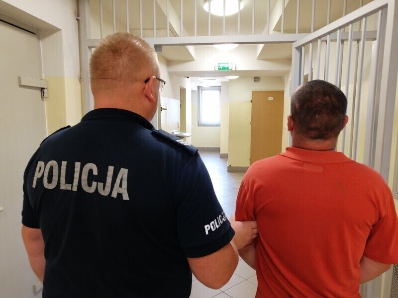 Włamał się do domu i zrobił sobie kolację