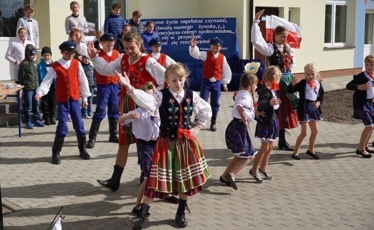 Szkoła w Proszeniu otwarta po remoncie