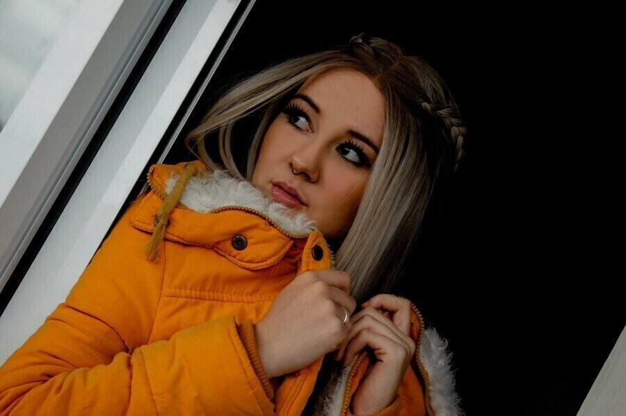 Jak ubrać się stylowo na imprezę gdy zima za oknem